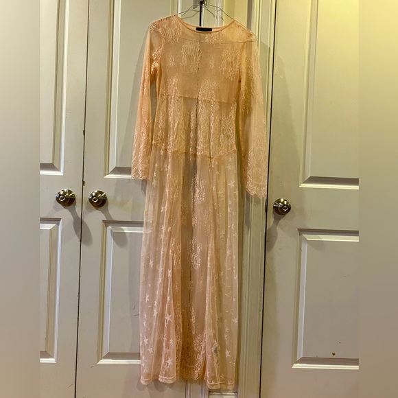 Bikini cover - Picture 5 of 6